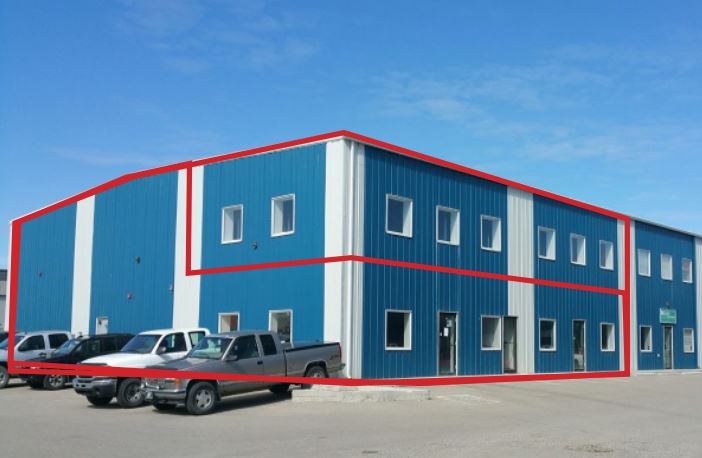 1105-1113-8800-Venture-Ave-Front.jpg