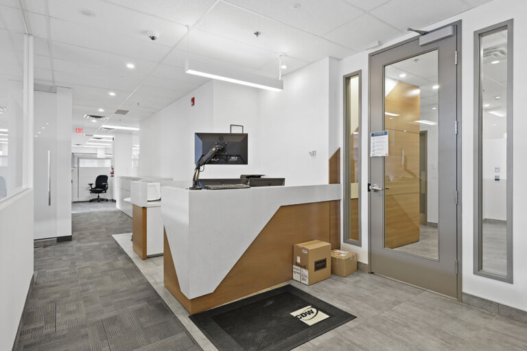 5735 7st 3rd floor 0001 768x512