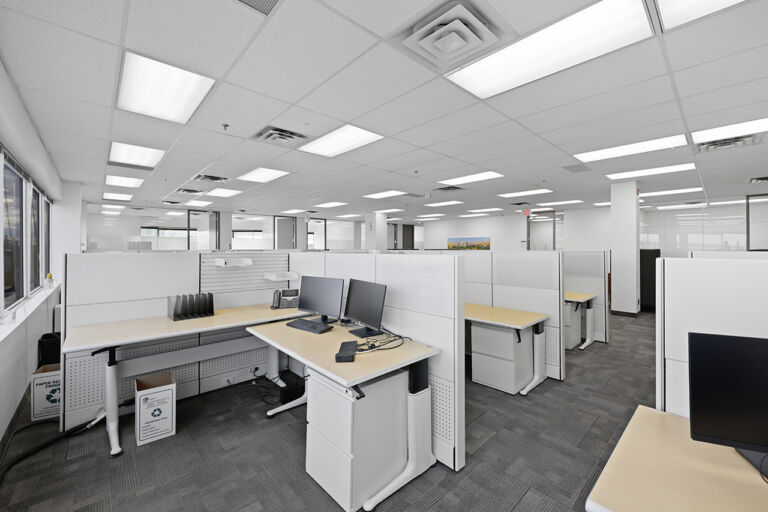 5735 7st 3rd floor 0019 768x512