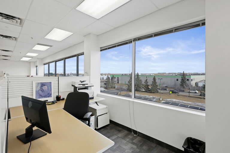 5735 7st 3rd floor 0022 768x512