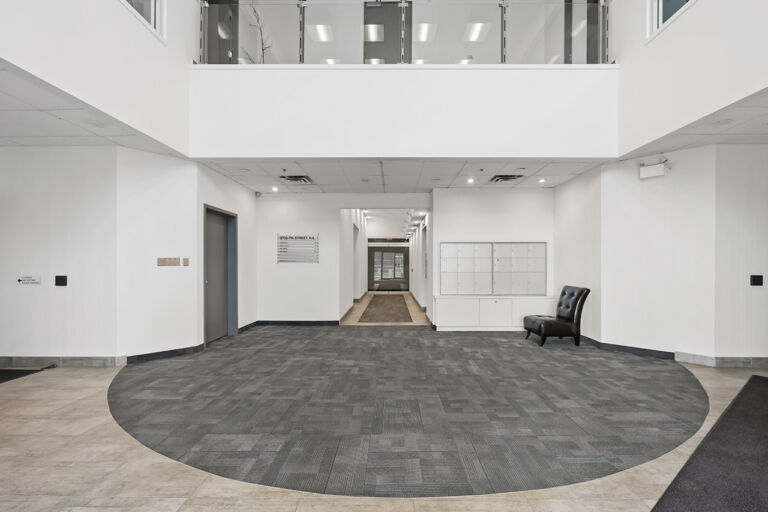 5735 7th st ne 49 768x512