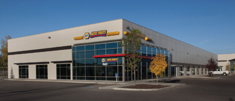 118 east lake blvd exterior 768x331