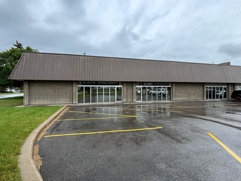 5225 exterior 768x576