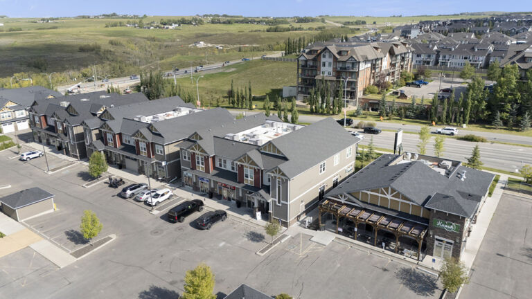 26 web or mls 2 print dji 20250830110340 0517 d 1 768x432