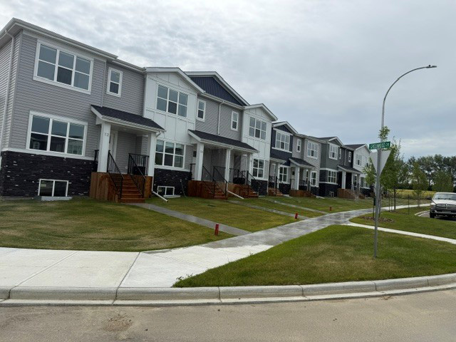Grayhawk exterior2